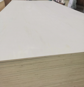 Polar wood veneer faced furniture commercial plywood 4×8 feet thickness 9mm