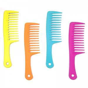Wide-tooth detangler comb with comfortable handle