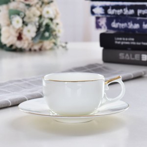 Minimalist European Ceramic Coffee Cup and Saucer Bone China Coffee Cup Handmade Gold  Saucer Sets  Ceramic Coffee Cup Set