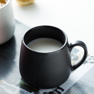 Ceramic Coffee Mug Creative Matte Pure Color Coffe Mugs Tumbler Mug Tea Milk Latte Porcelain Novelty Tumblers Cute Mugs