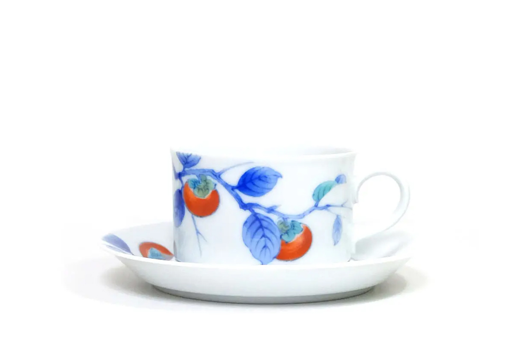 What is the difference between hand painted and decal bone china mugs?