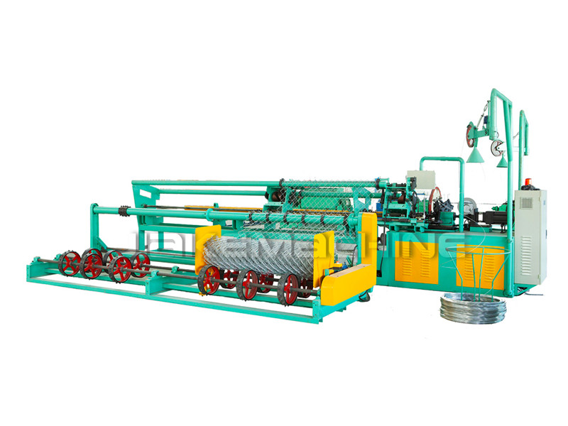 Fully automatic double wire chain link fence machine