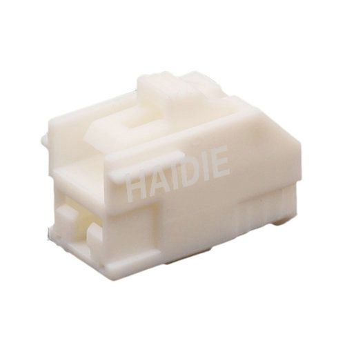 1P Auto Male Electrical Automotive Wiring Connector 6098-0441