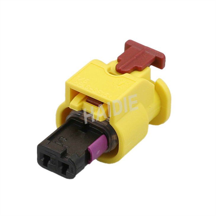 2 Pin Male 6R0973323 Waterproof Automotive Electrical Wiring Auto Connector