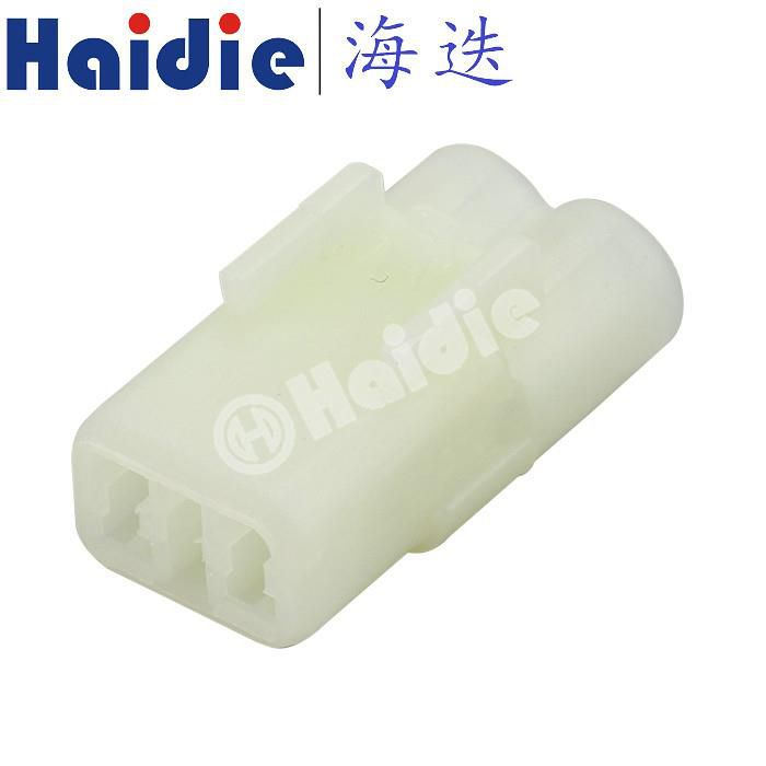 2 Hole Female Cable Connectors for Toyota 6180-2451
