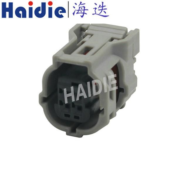 4 Pole Female Calbe Wire Connectors for Video Systems 6189-1231 90980-12495