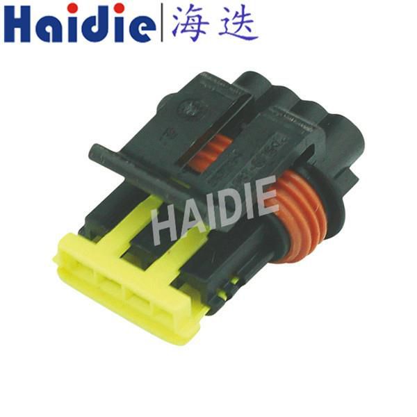 4 Way Female Electric Wire Connectors 444046-1