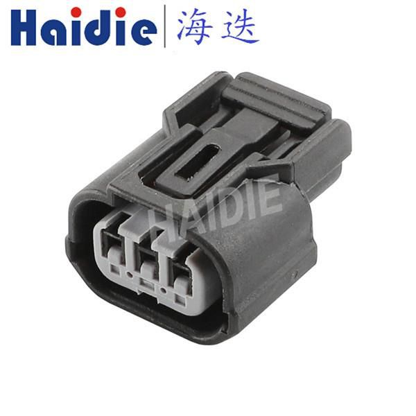3 Hole Female Honda Turn Socket Connector 6189-0968