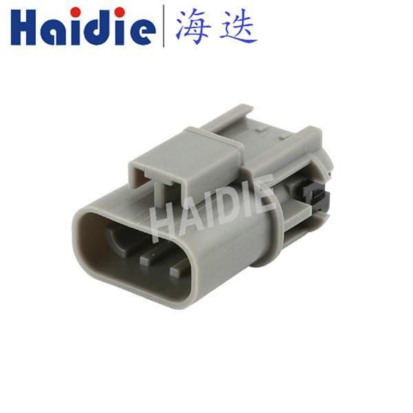 3 Pin Male Waterproof Type Automotive Electrical Connectors 7122-1834-40