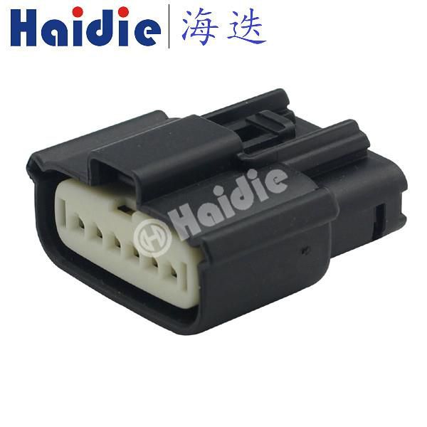 6 Pin Female Automotive Connector 33471-0601