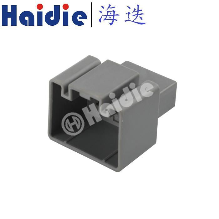 8 Way Male Automotive Electrical Wire Connectors 7282-3243-40