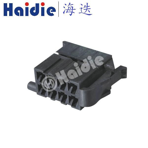 8 Way Female Connector 928571 357 947 971