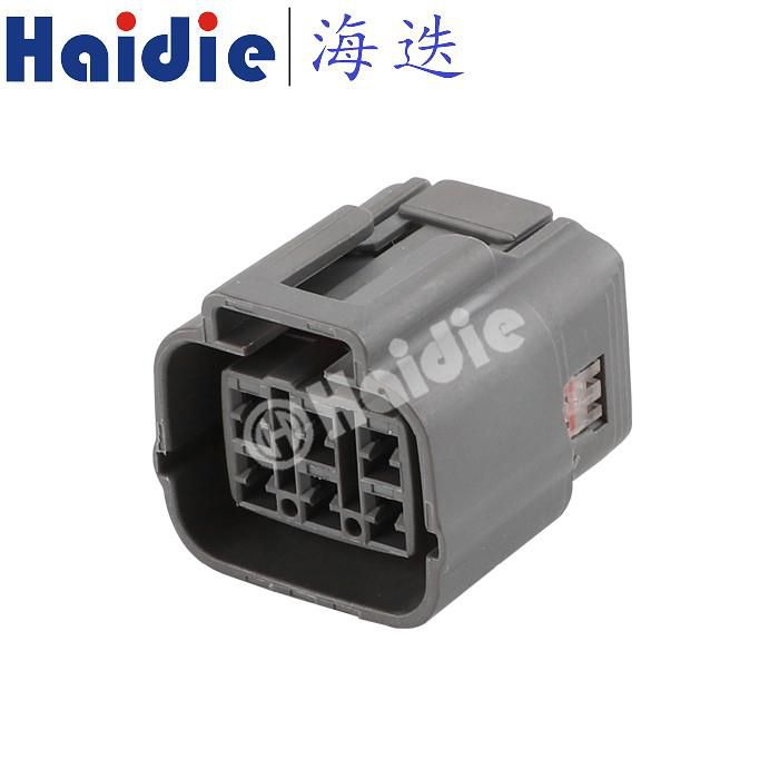 6 Hole Female Computer Connector 6189-0648