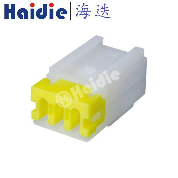 6 Hole Male Electric Connector 7122-1660