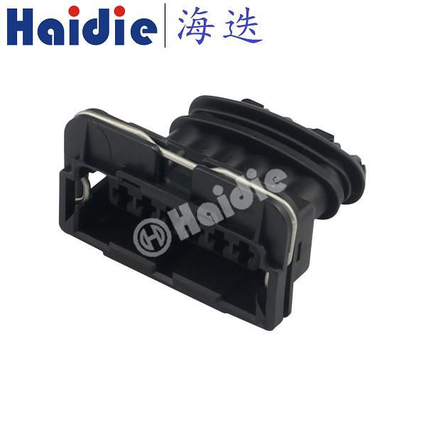 6 Hole Black Female Wire Connectors 282767-2