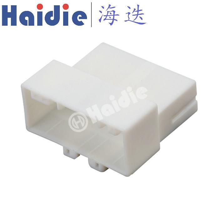 16 Pin Blade Electrical Connector 936211-1