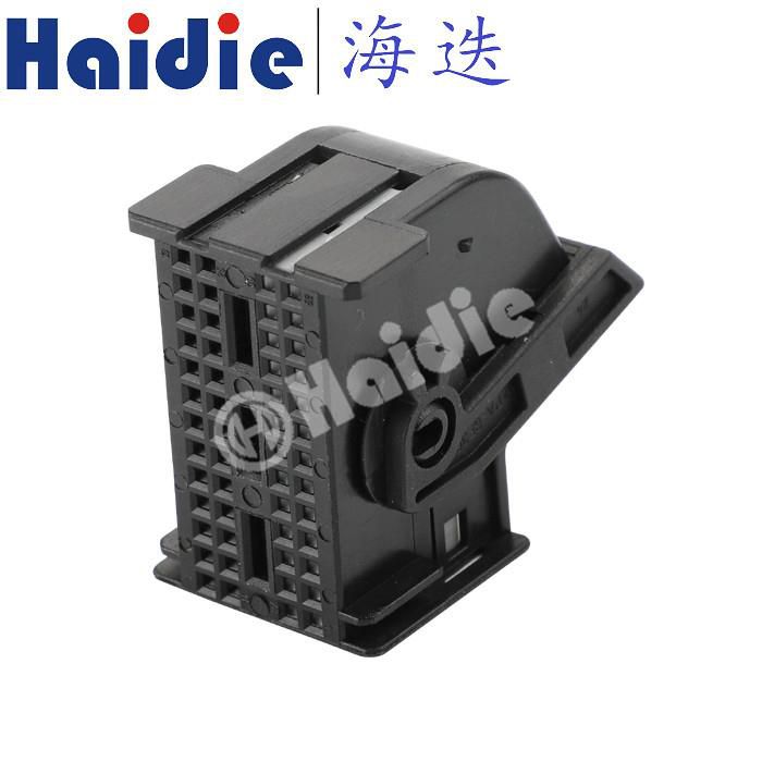 52 Hole Ecu Waterproof Cable Connectors 1-1355928-3