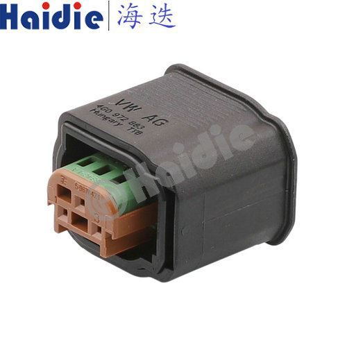 3 Pin Female Automotive Electrical Wiring Connector 1534043-3