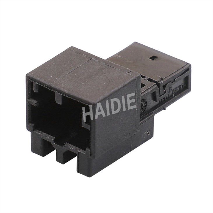 4 Pin Male Automotive Electrical Wiring Connector 8K0972994/1-1670989-1