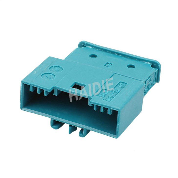 6P Auto Connectors Male Automotive Electrical Wiring Connector 6901725