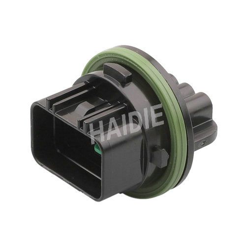 8 Pin Male Housing Auto Wire Harness Connector GL211-08021