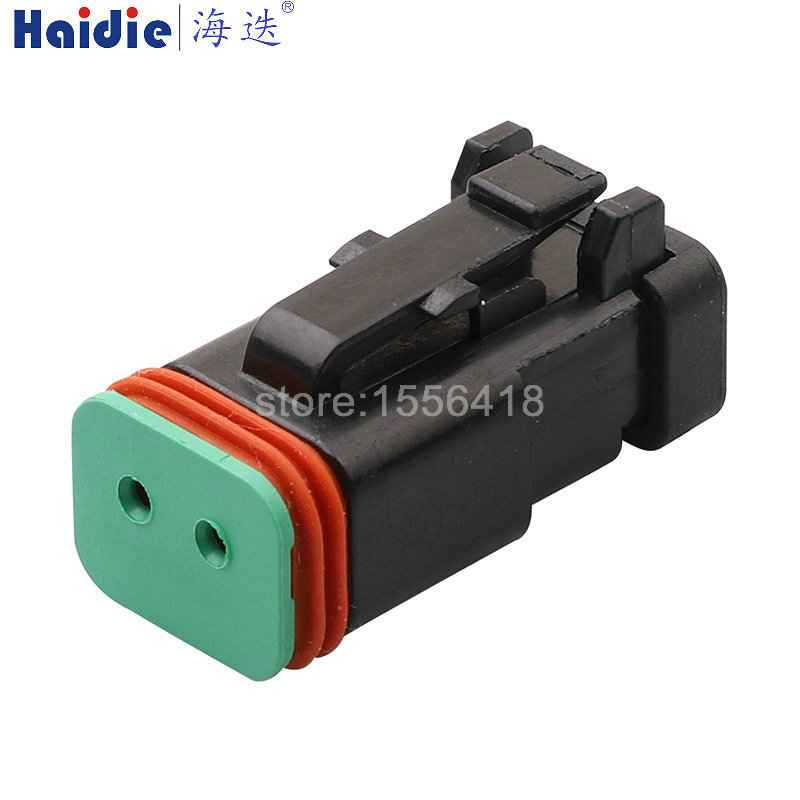 Application of automobile connector in vehicle lighting system