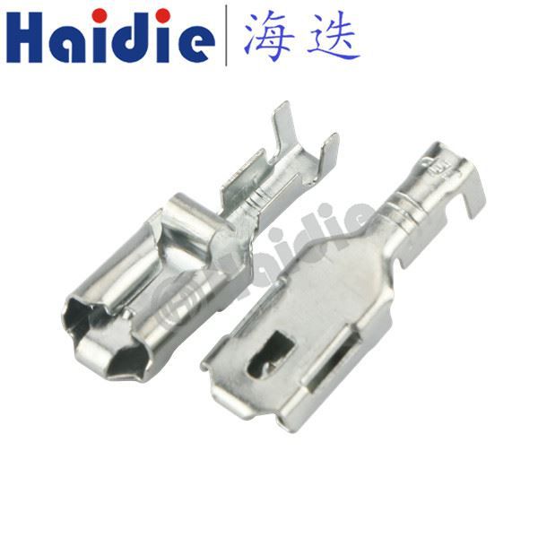 ST730380-3 ST730381-3 Auto Connecting Crimp Type Stamping Female Wire Crimp Terminal