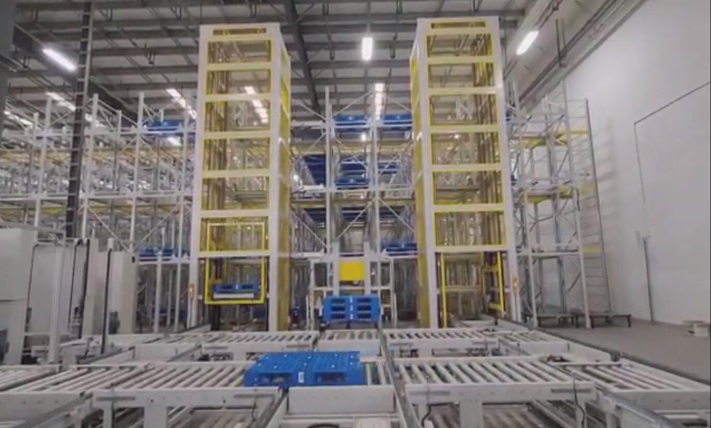 U sistema di veiculi intelligenti à quattru direzioni HEGERLS furnisce risposte novi per l'aghjurnamentu di l'automatizazione di logistica è magazzinu.