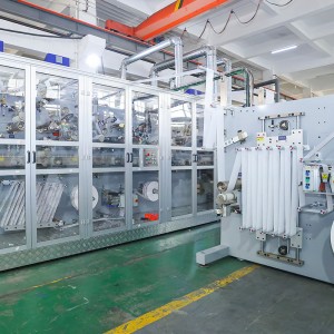 Full Servo 700pcs/min Baby Training Pants Production Line Stable Prodcution CE Certificate