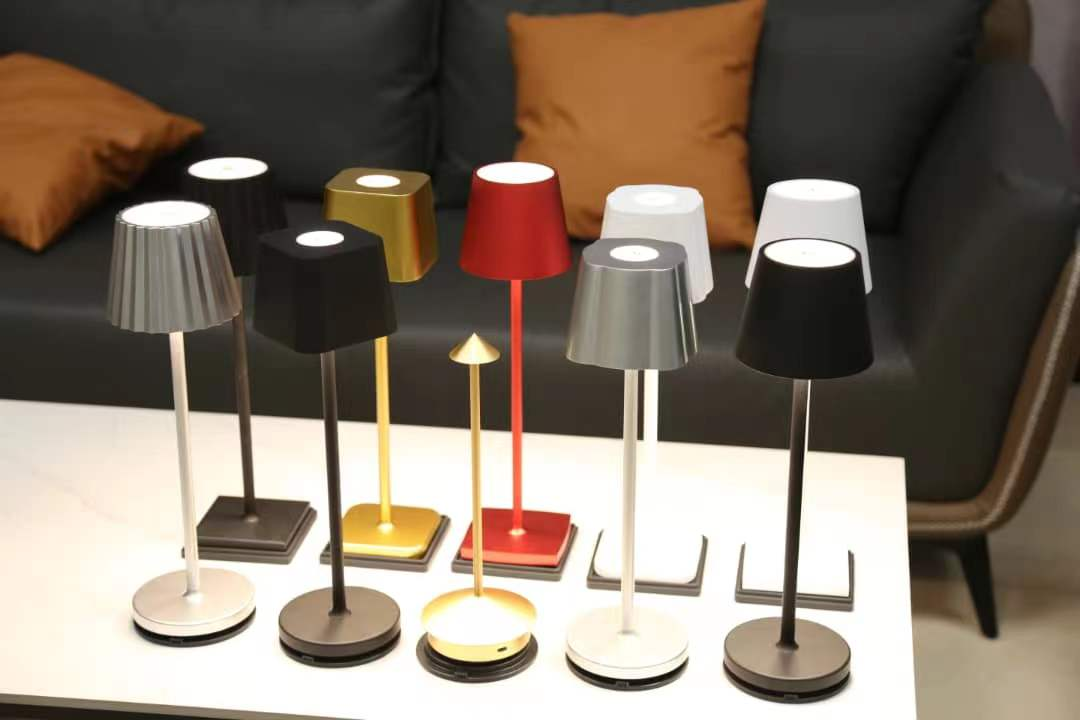 LED စားပွဲတင်မီးခွက်ကို ဘယ်လိုရွေးချယ်မလဲ။