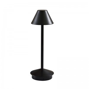 Høj kvalitet led metal skrivebordslampe engros |Tilpasset bærbar, avanceret ledningsfri metalbordlampe natlampe
