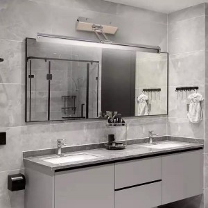 Bathroom Vanity LED Wall Light IP44 Chrome Meta...