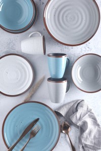 Emboss and color glaze ceramic tableware