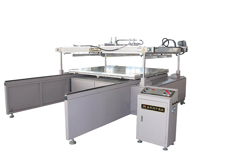 What should be paid attention to in the screen printing of the automatic screen printing machine