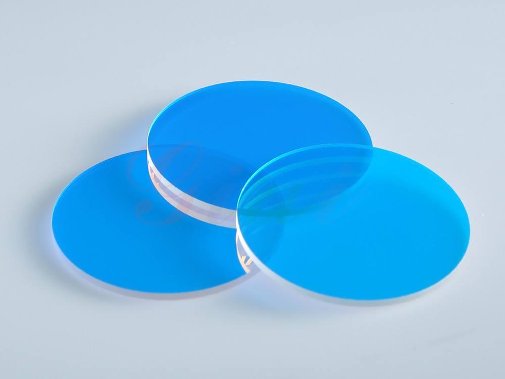 High-Tech Filters and Polarizers/Waveplates