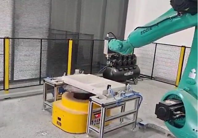 Smart Manufacturing | Intelligent Grooving Robot Teaching System for Lightweight Wall Panels put into use