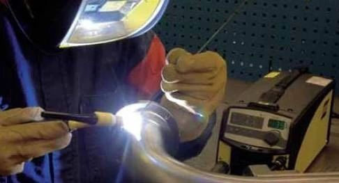 Argon arc welding welding technyk en wire feeding yntroduksje