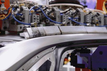 Una breve discusión sobre el proceso de soldadura láser de piezas de revestimiento de automóviles.