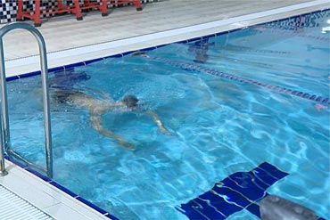 Dokonalost bazénu: Snadná a účinná údržba, která překoná letní vedra!