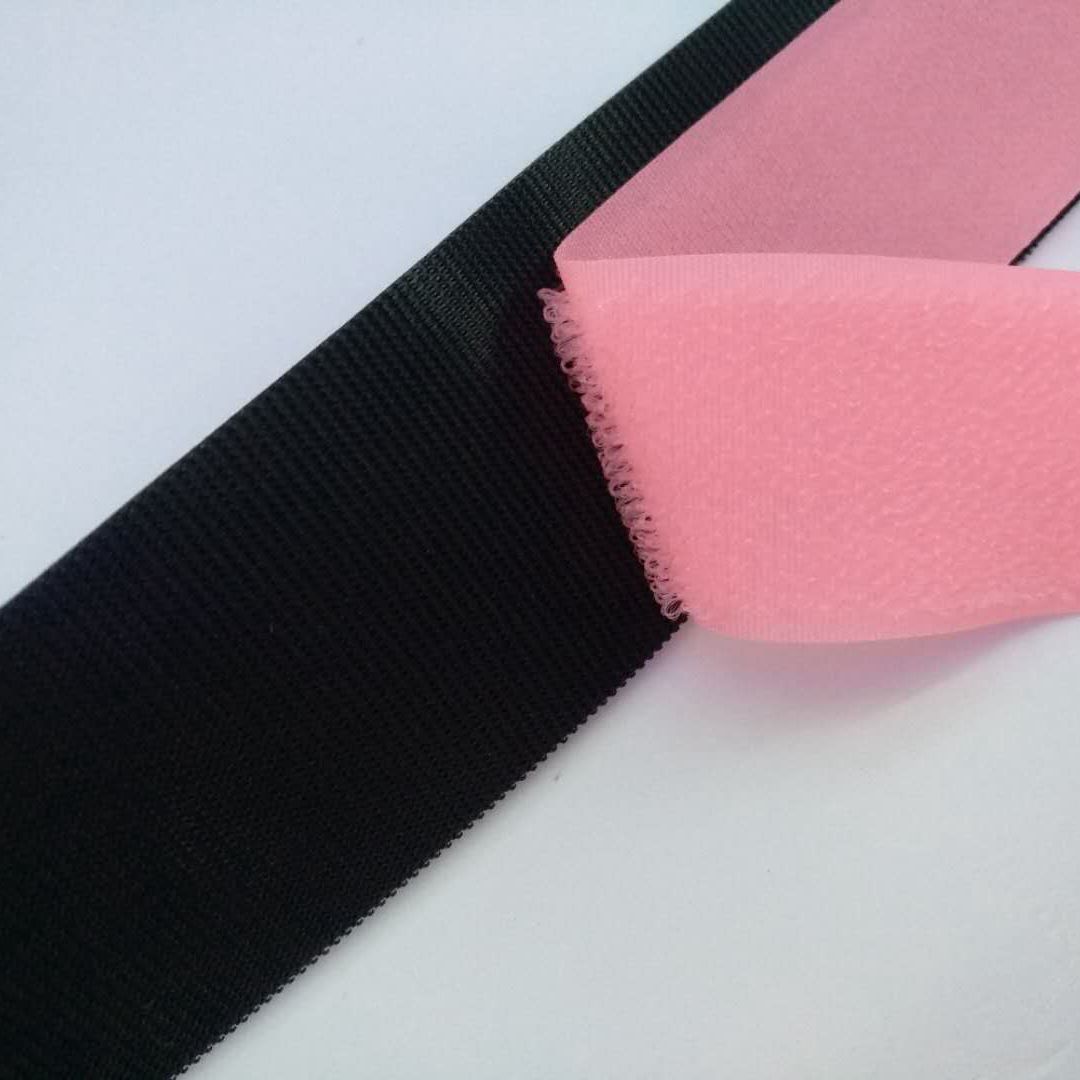China Wholesale Hook And Loop Coin Factory -  nylon material hook and loop fastening tape in high quality with SGS certificate – Xinghua