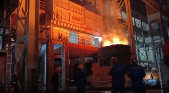 Congratulations! The one-time hot test of a ladle refining equipment upgrading project in Hunan Province undertaken by Xiye Group was successful