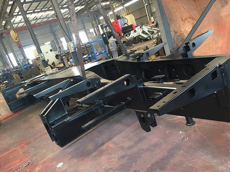Manufacturing technology of frame structure of rubber-tyred crane