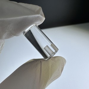 Sapphire silindrik zımbalama pilləli oyma maşını CNC maşını sapfir çubuğunu emal edir