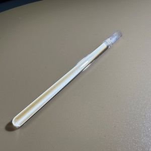 စက်မှုလုပ်ငန်းဆိုင်ရာအသုံးချမှုများအတွက် မမှန်သောစိတ်ကြိုက်ပြုလုပ်ထားသော Sapphire Rod အရှည် 100mm dia 5 mm