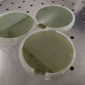 Silicij-karbidne SiC pločice od 6 inča od 150 mm tipa 4H-N za MOS ili SBD Istraživanje proizvodnje i lažni stupanj