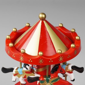 Wholesale Xmas Carrossel decorative Plastic and wooden hand cranked Merry Go Round Carousel Music Box for Kids Toys