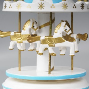 Wholesale noel Xmas Carrossel decorative rotating Christmas Merry go Carousel music box for kid gift