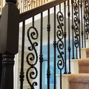 Single forged ball/sphere Hammered Wrought Iron Baluster/Spindle