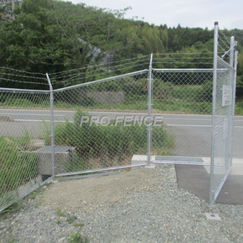 Top rail Chain Link Fence for commercial and residential application