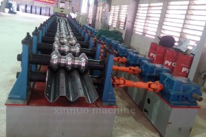 Reasonable price for Aluminum-Zinc Alloy Coated Steel Sheet Highway Crash Beams Guardrail 2 or 3 Waves Making Machinery Production Line